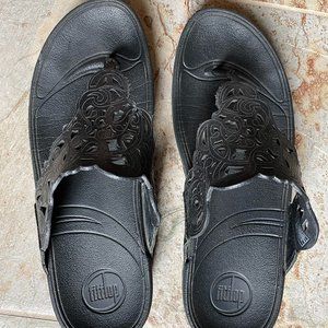 Fitflop-Flora Black Size 8.5